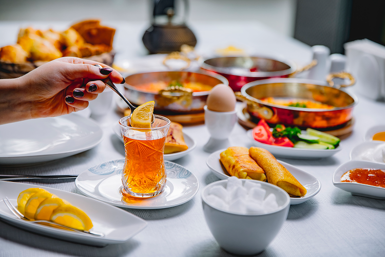Food & Beverage